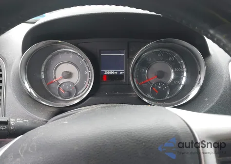 2014 Chrysler Town & Country Touring from USA, damaged, VIN 2C4RC1BGXER294566